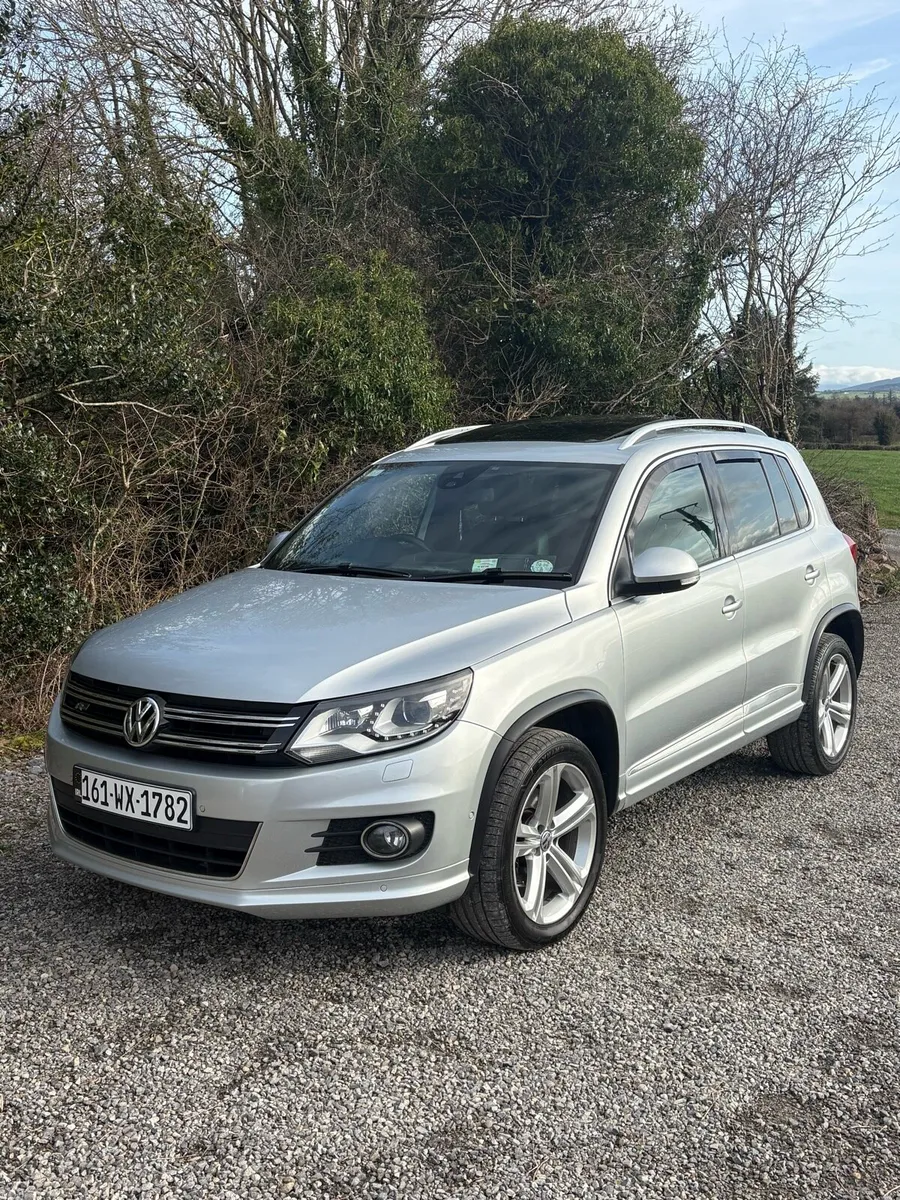 VW Tiguan R LINE Sunroof FSH - Image 1
