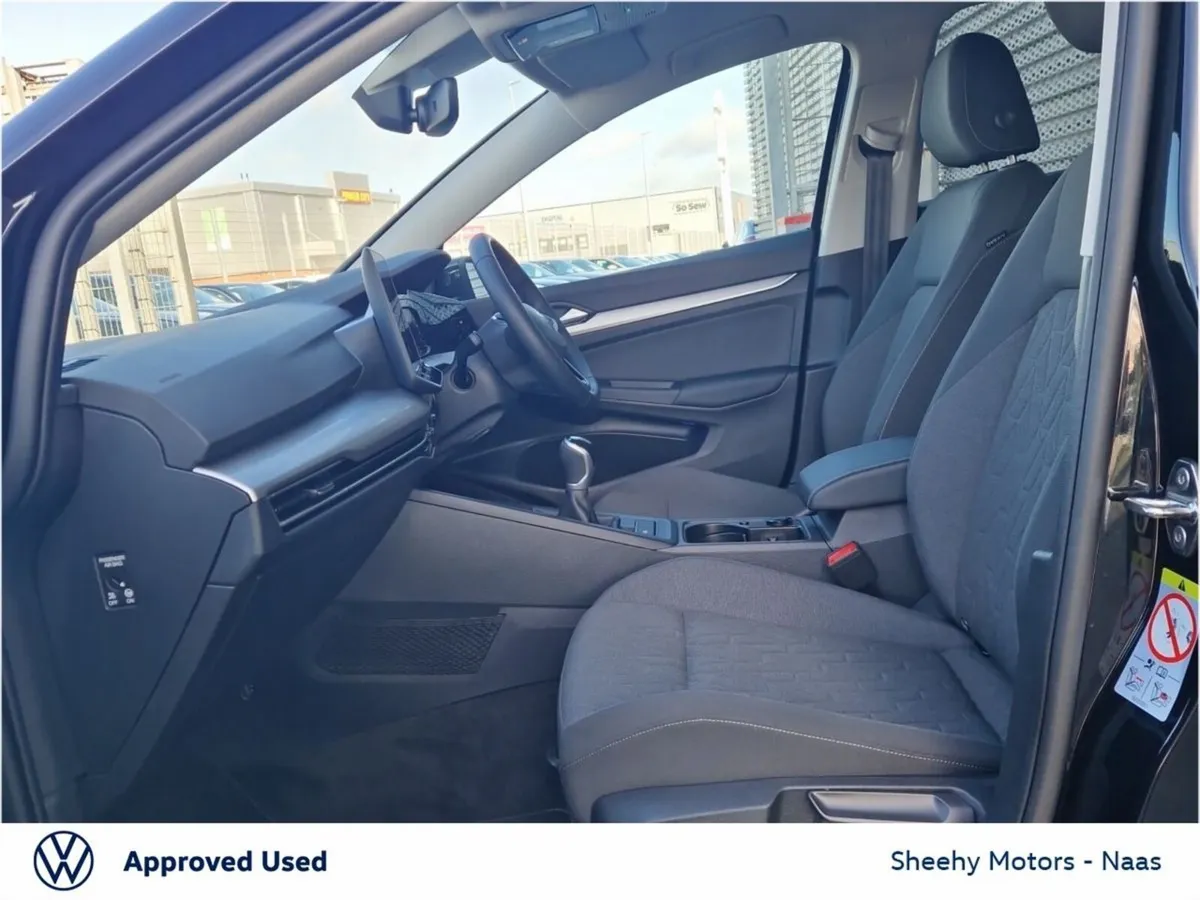 Volkswagen Golf Edition 75 2.0TDI - Image 4