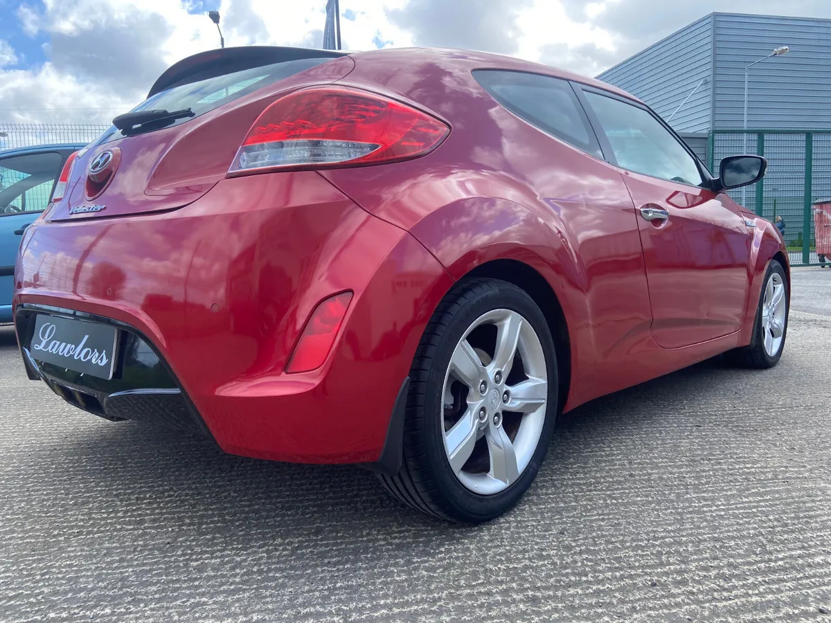 2012 HYUNDAI VELOSTER 1.6 PETROL - Image 4