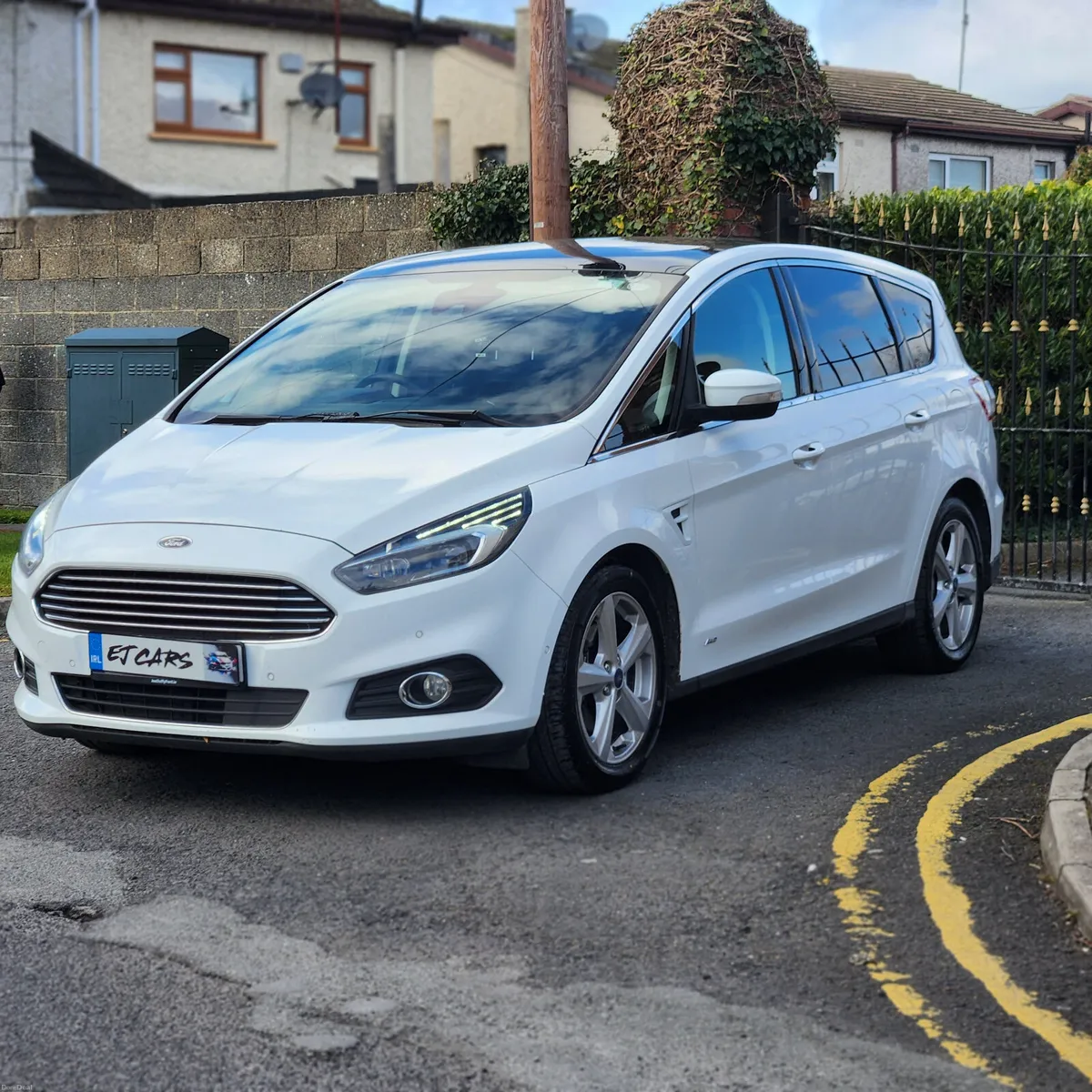 2018 Ford S-Max  Automatic 7seats - Image 4