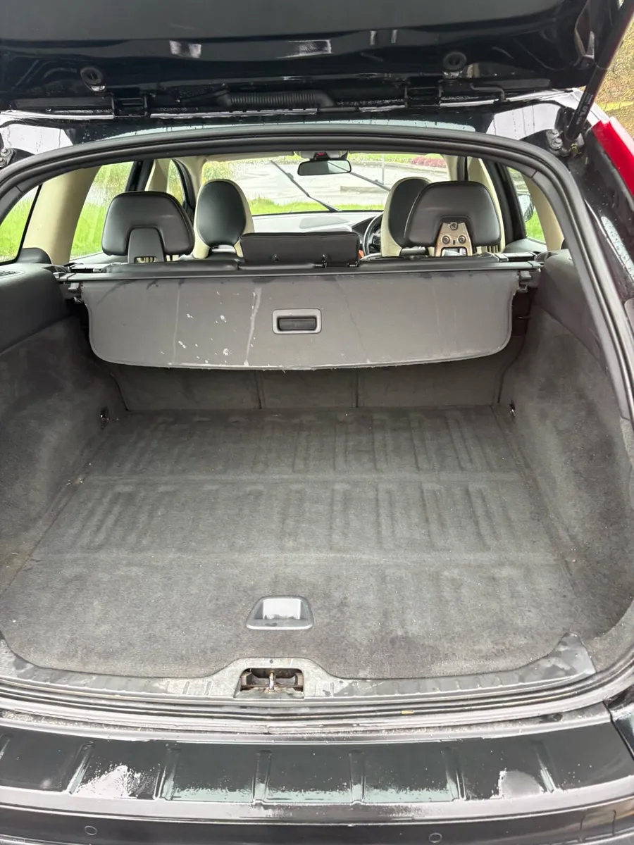 Volvo xc60 - Image 3