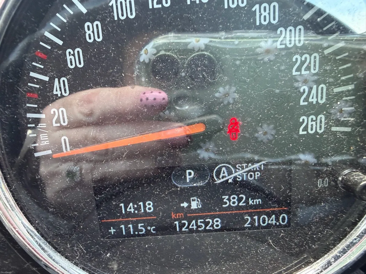 Mini Cooper Clubman Automatic 2litre - Image 3