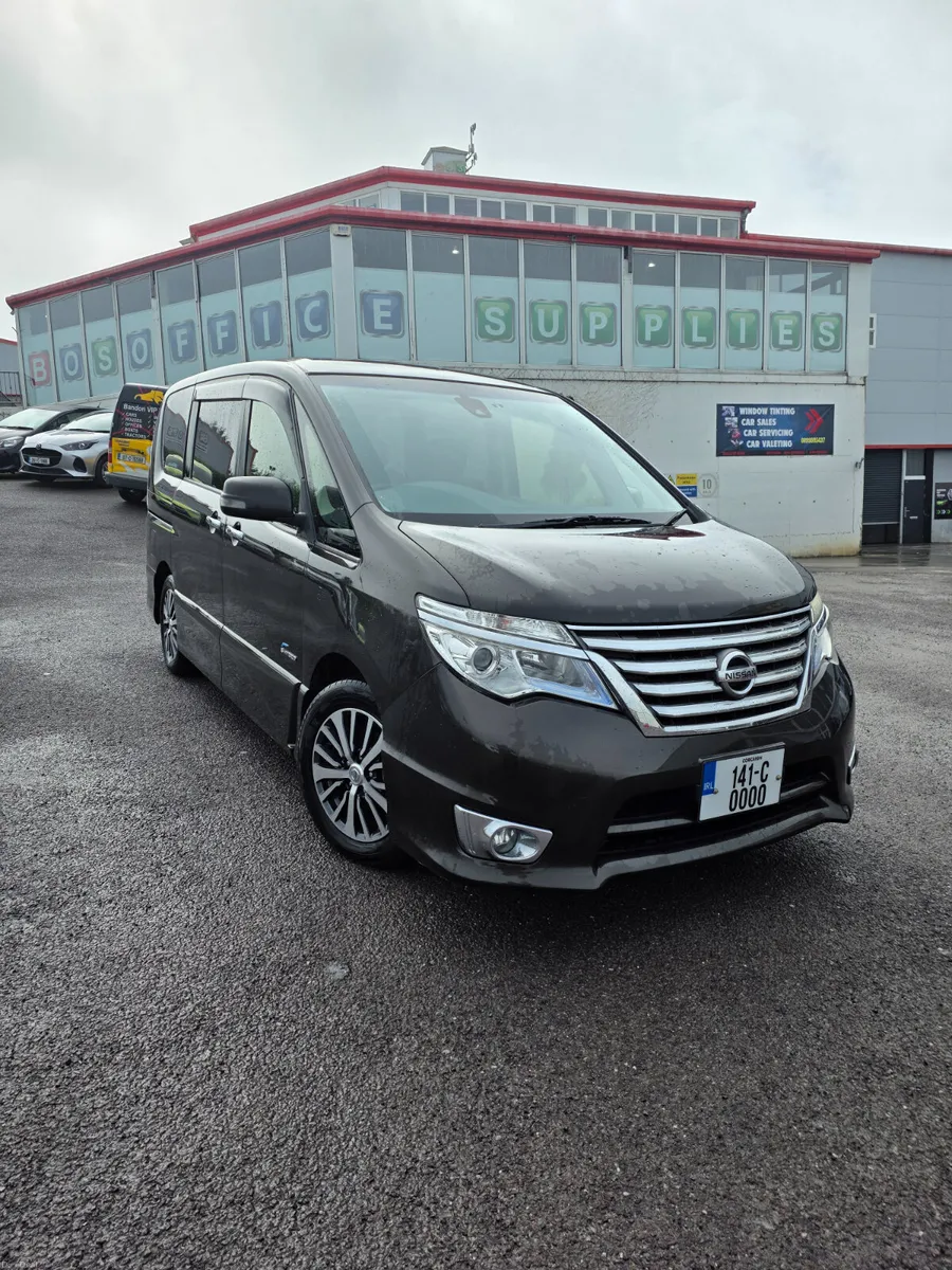 Nissan Serena 2014 - Image 1