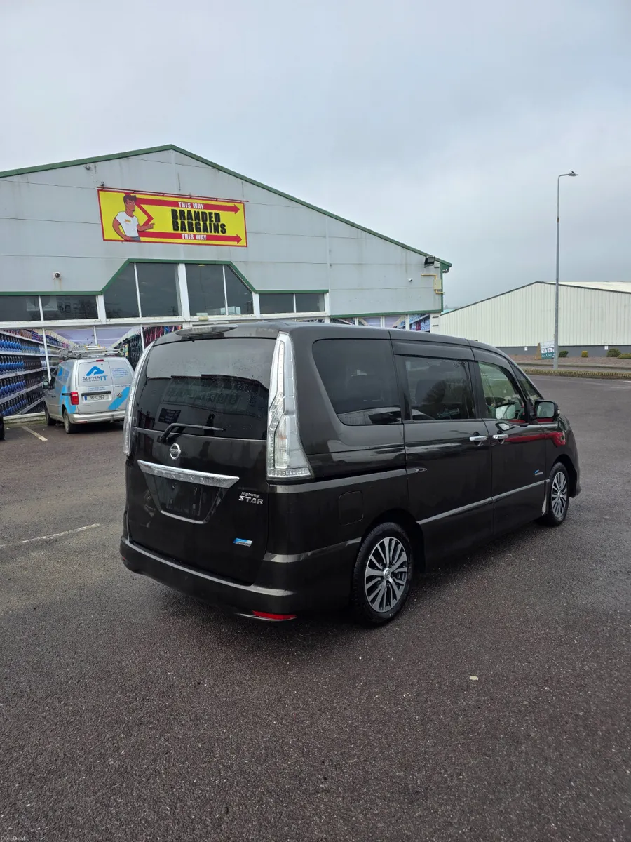 Nissan Serena 2014 - Image 4
