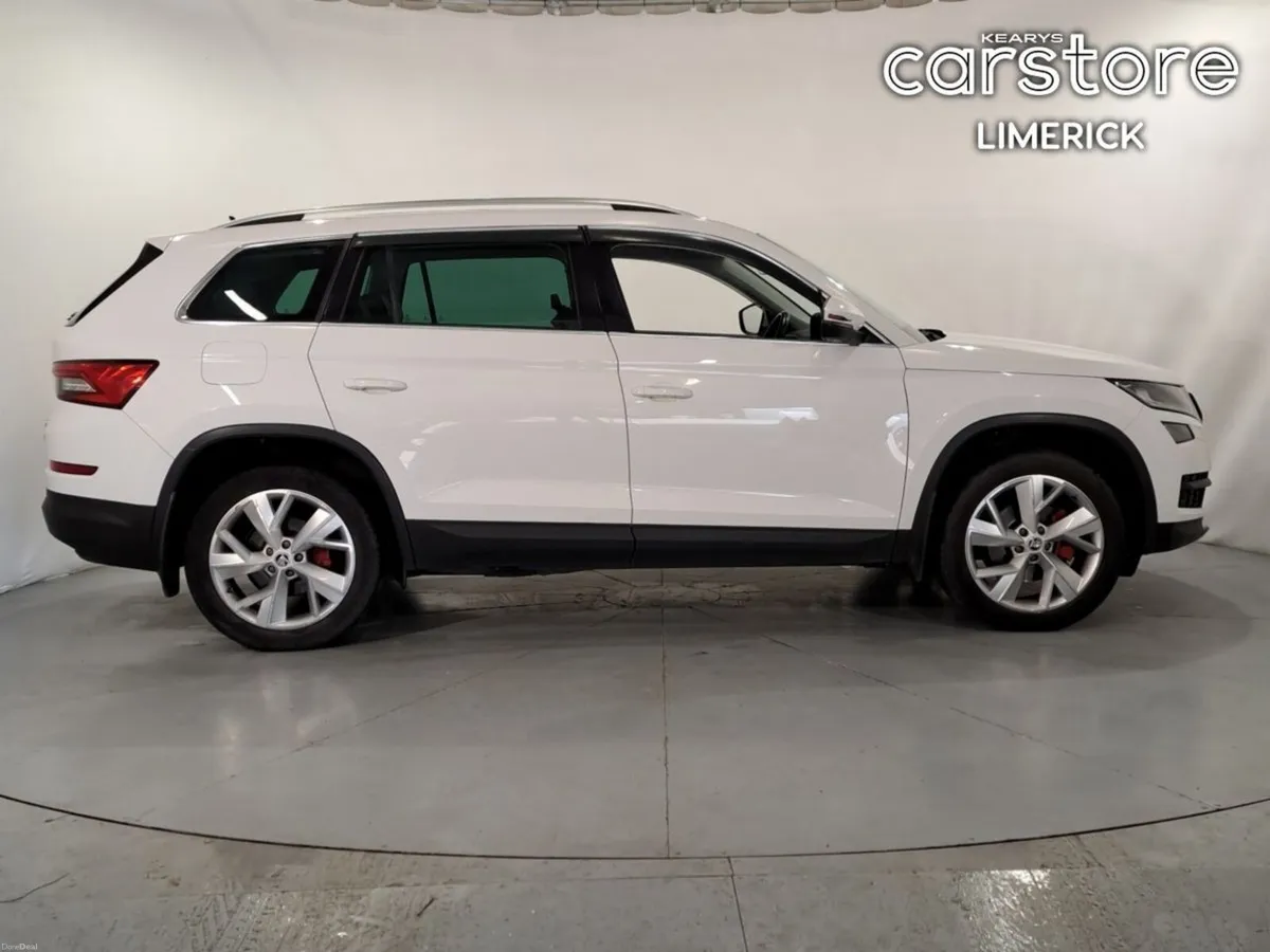 Skoda Kodiaq 2.0 TDI 150HP 4X4 Style 7 Seat - Image 2