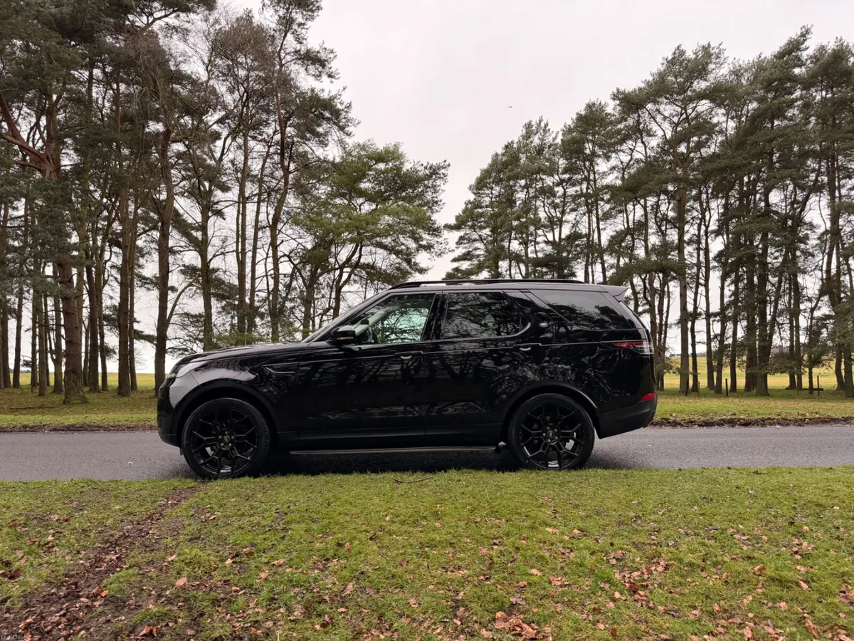 Land Rover Discovery  240 BHP 7 Seat Diesel - Image 4