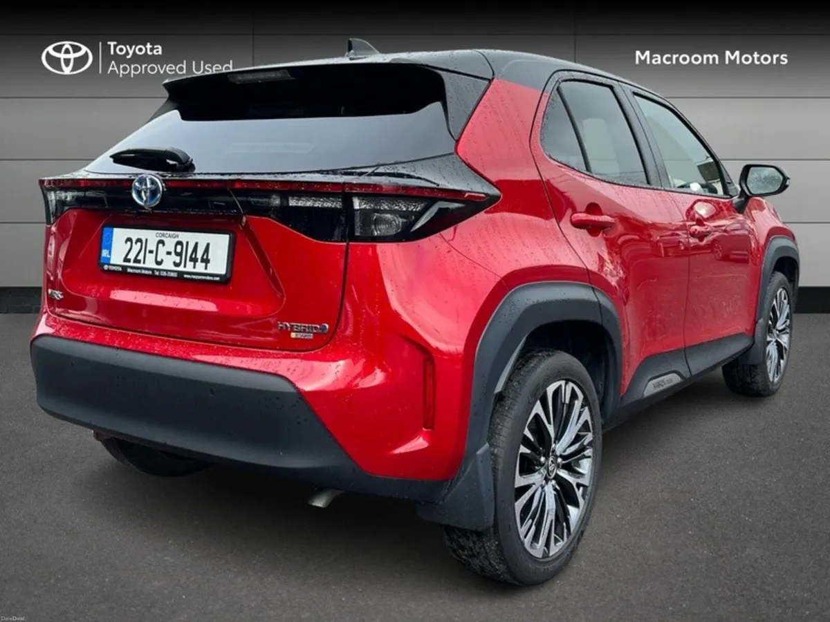 Toyota Yaris Cross EASTER SALE!!  CR CROSS SOL 4DR - Image 2