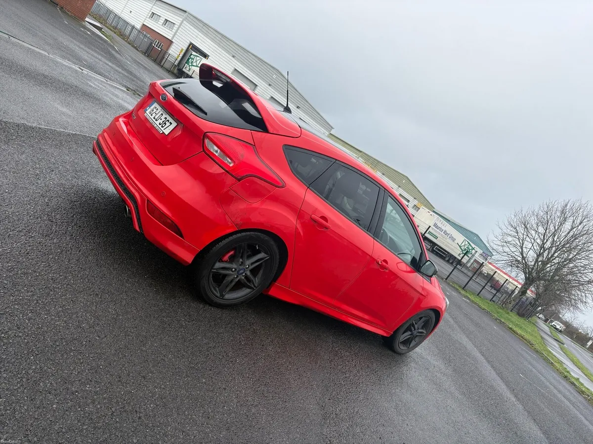 162 Ford Focus 2.0 Zeetec - Image 4