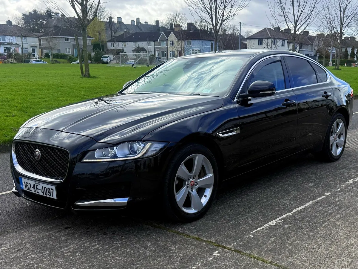 162 Jaguar XF High Spec Automatic New NCT and TAX - Image 3