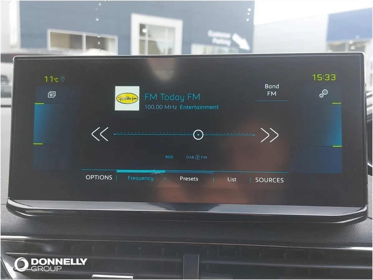 Peugeot 3008 Estate Allure Premium+ - Image 3