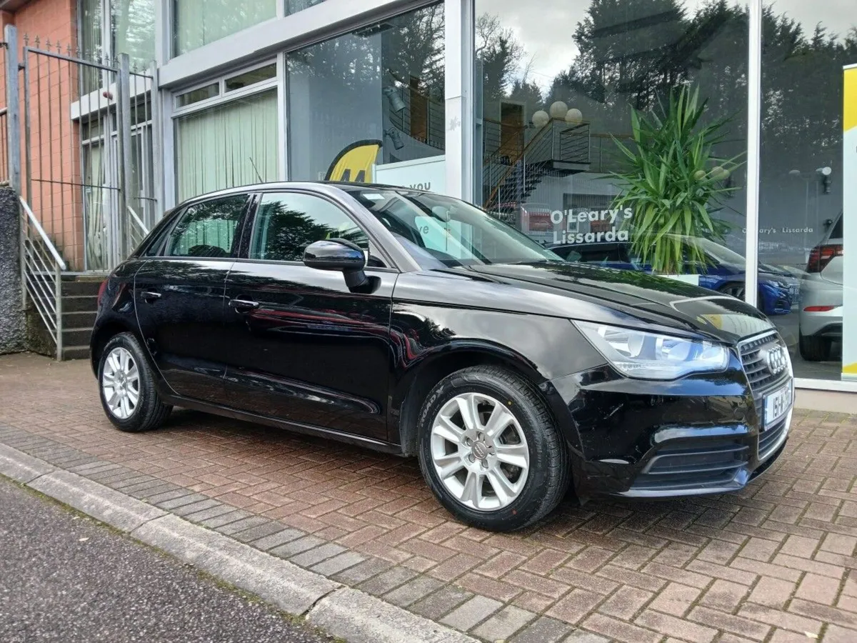 Audi A1 1.6 TDI 90BHP  SPORTBACK, BLACK. - Image 1