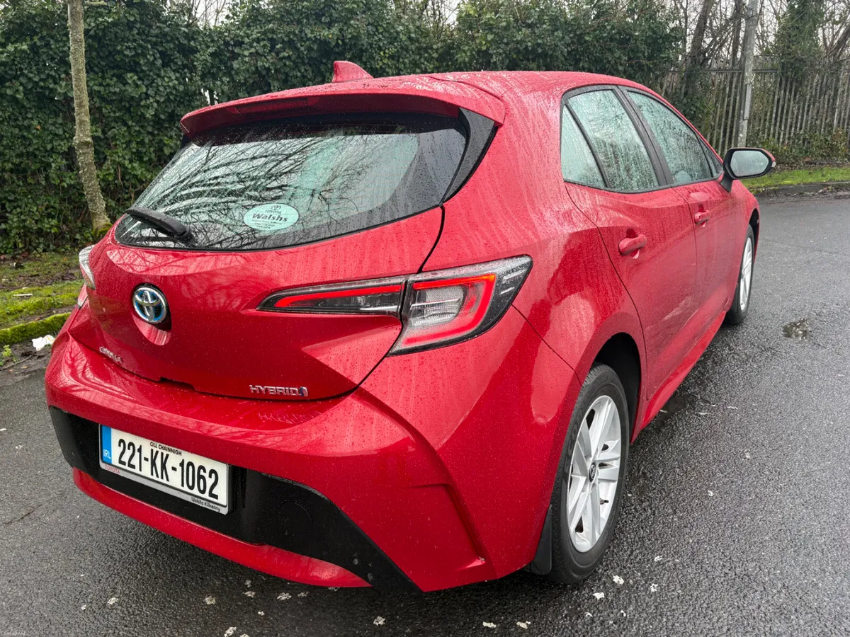 Toyota Corolla 2022 Hybrid - Image 4