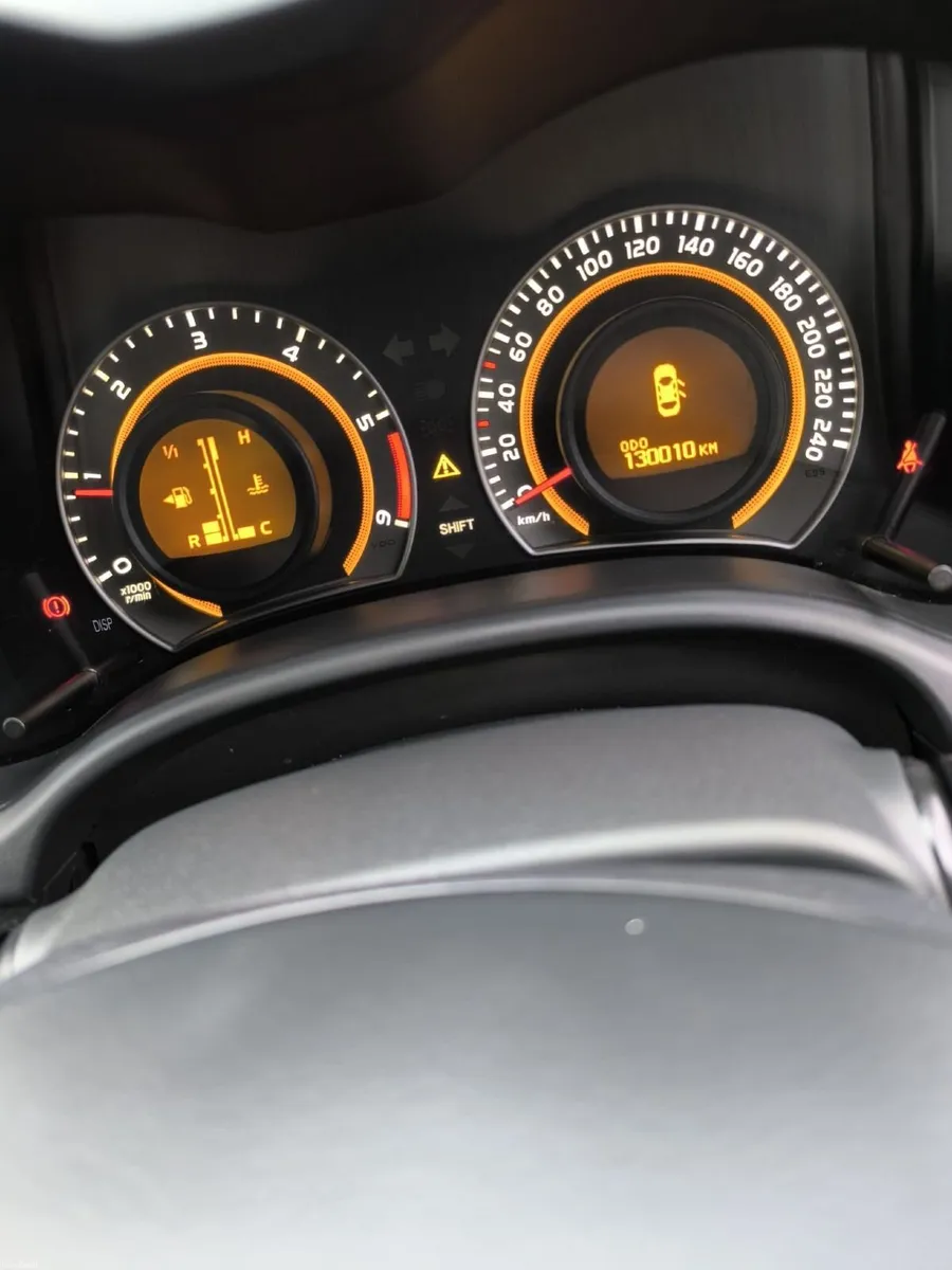 Toyota Corolla 2011 - Image 3