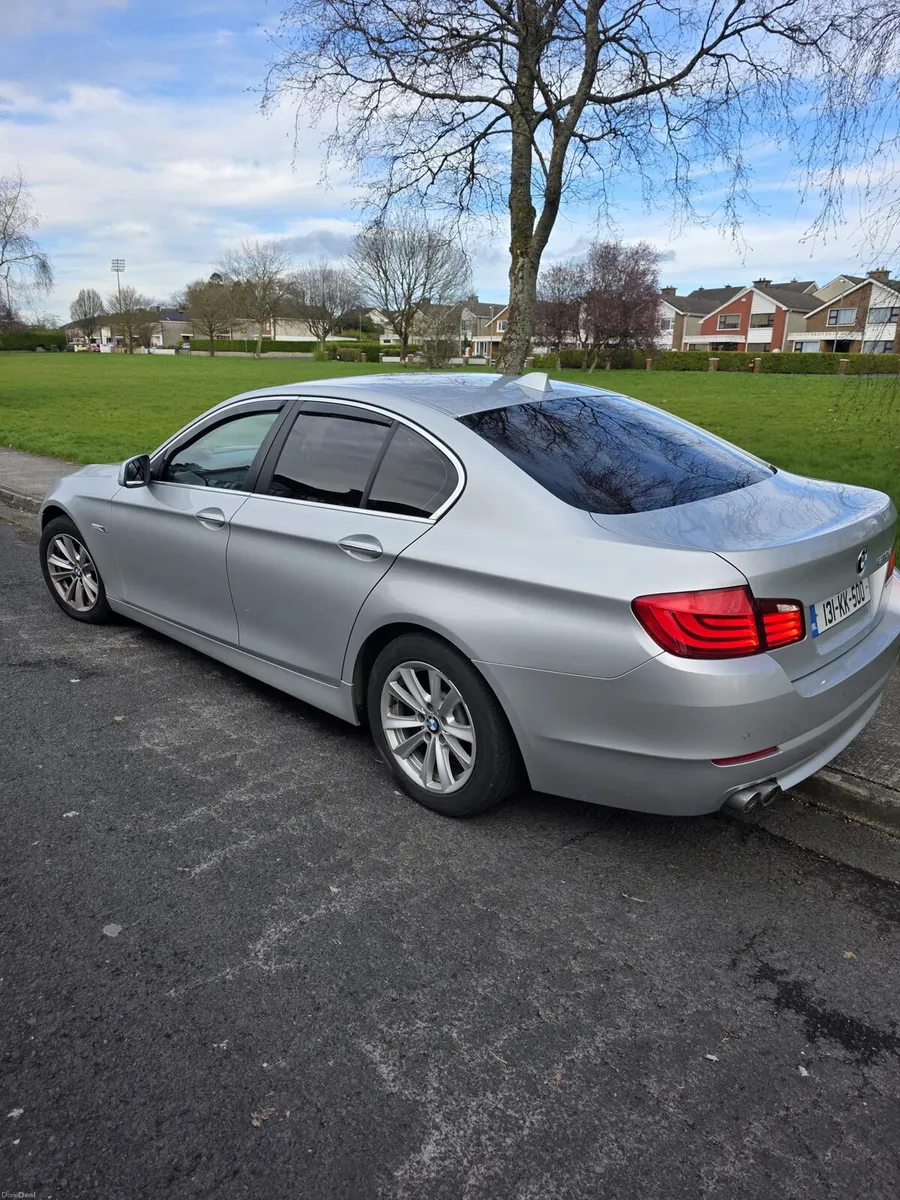 QUICK SALE BMW 520d - Image 4