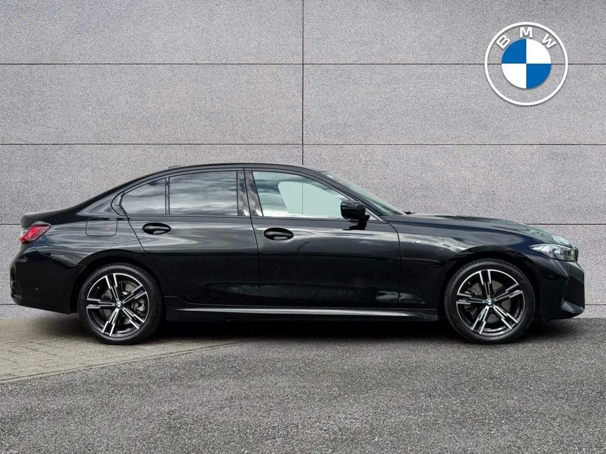 BMW 3-Series 330e M Sport Saloon - Image 4