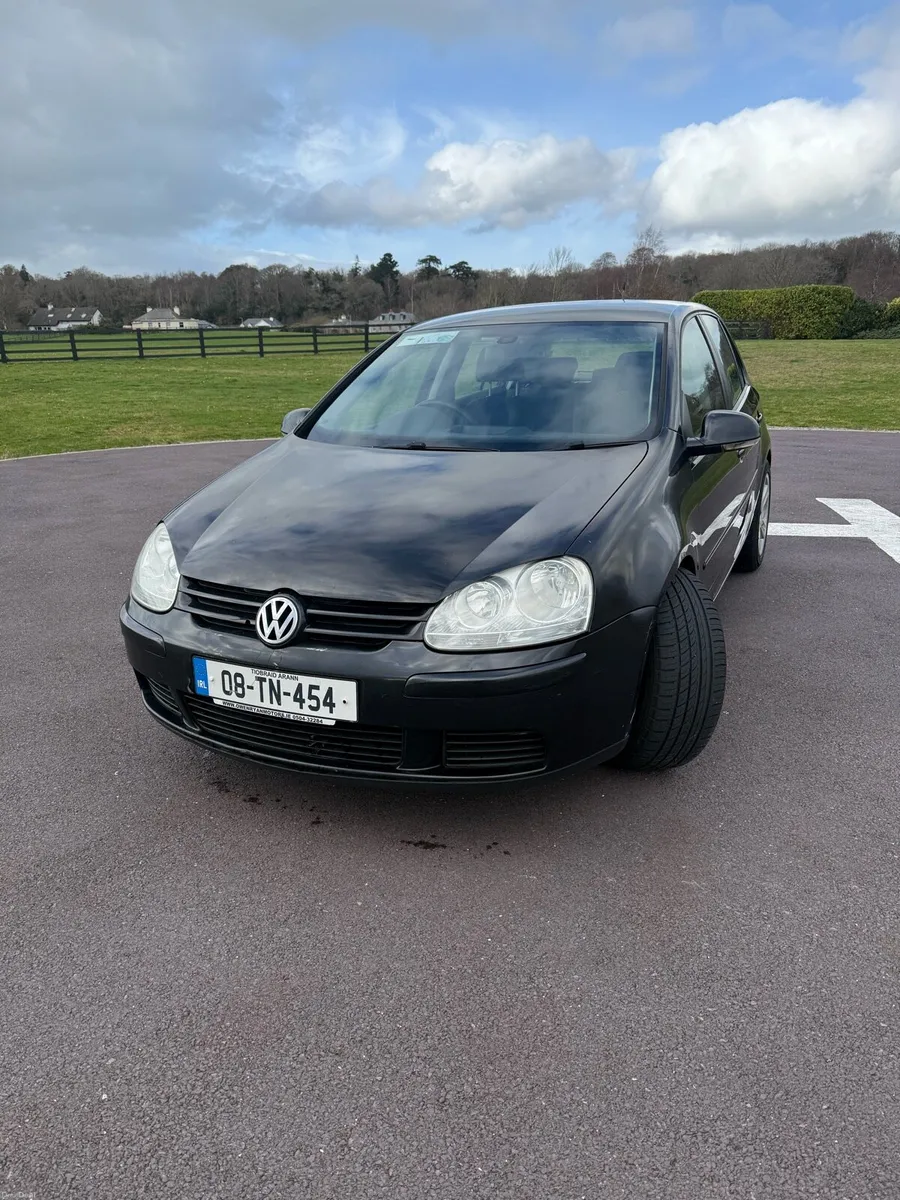 Volkswagen Golf V 1,4 petrol - Image 1