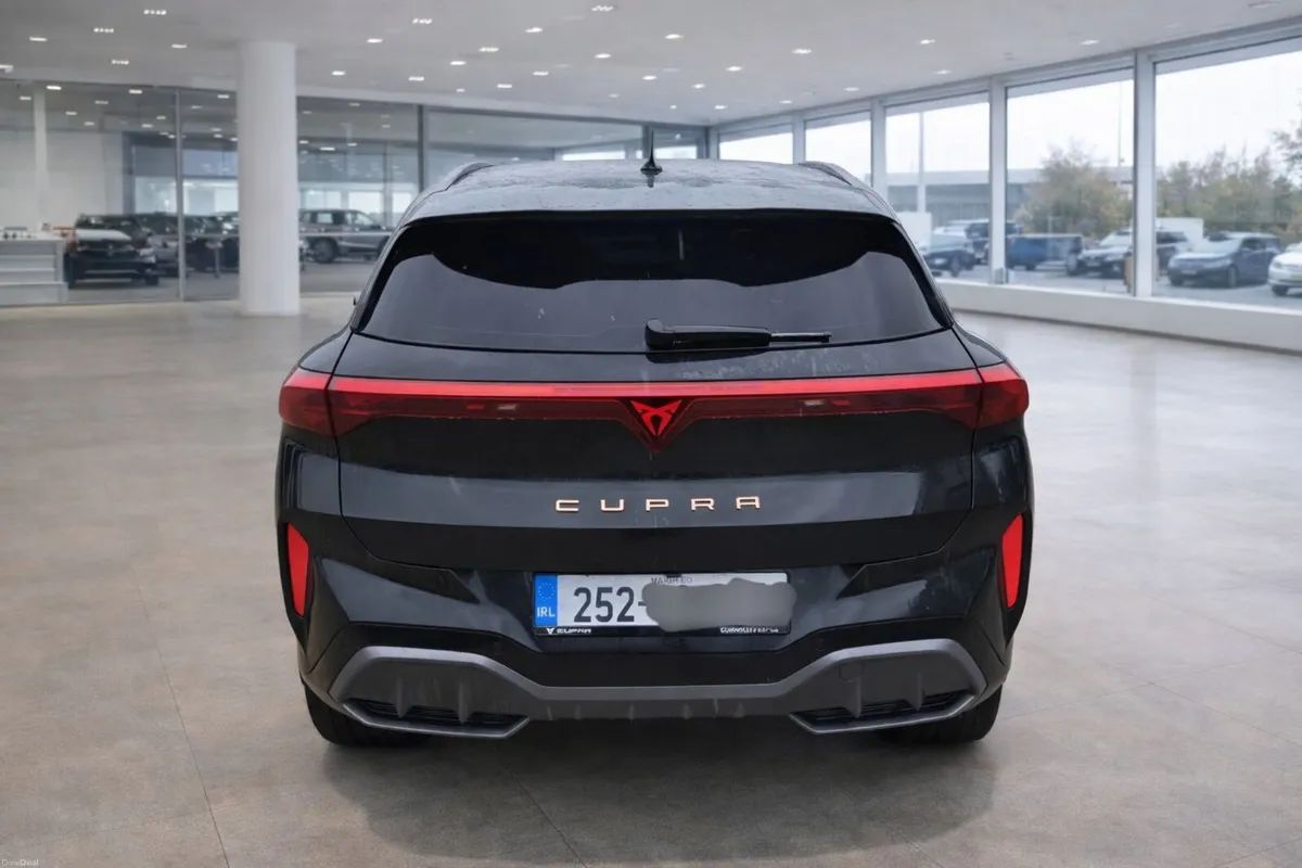 Cupra Terramar 2025 VZ EHYBRID 272HP Model. - Image 2