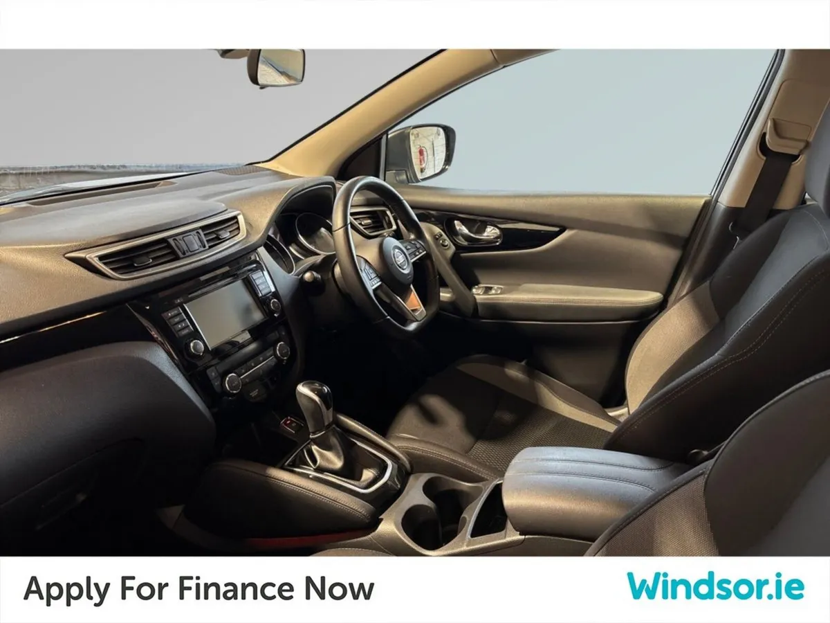 Nissan Qashqai 1.3 PET SV DCT - Image 4