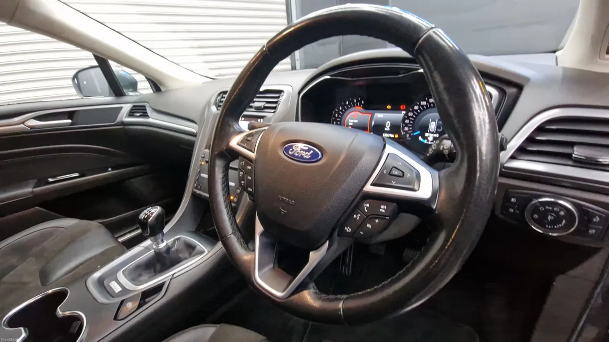 FORD MONDEO TITANIUM 150BHP DIESEL - Image 4