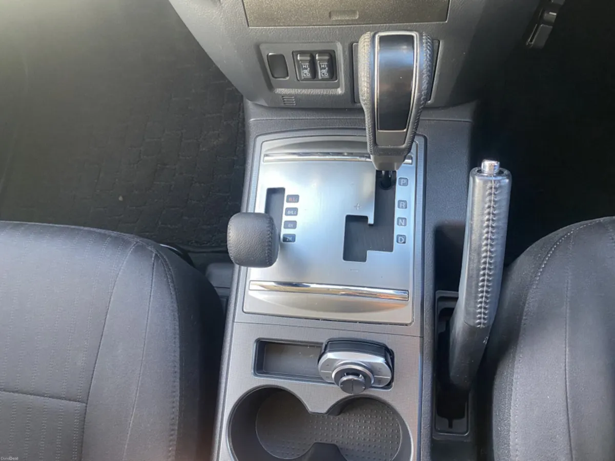 Mitsubishi Pajero LWB AUTO - Image 4