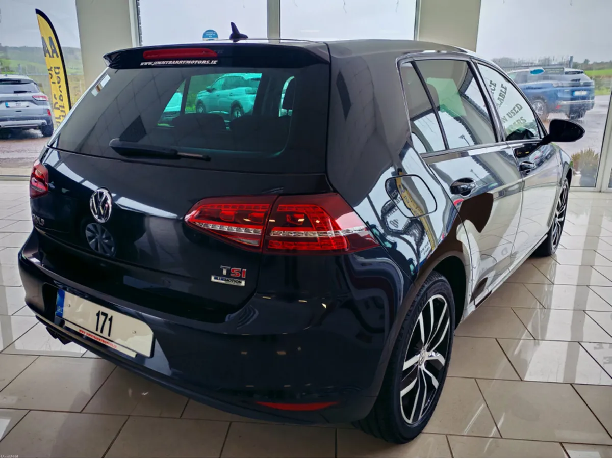 Volkswagen Golf AUTO - Image 3
