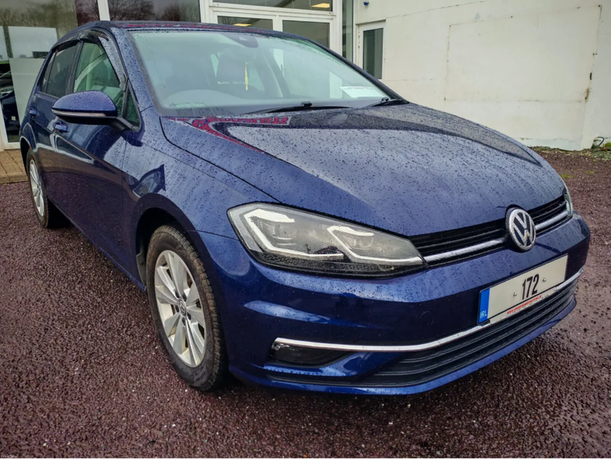 Volkswagen Golf AUTO - Image 1