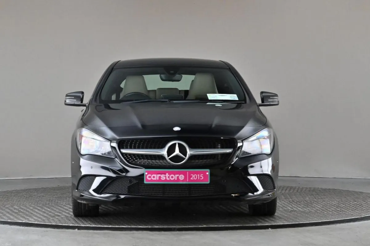Mercedes-Benz CLA CLA 180 URBAN **FULL BEIGE LEATH - Image 2