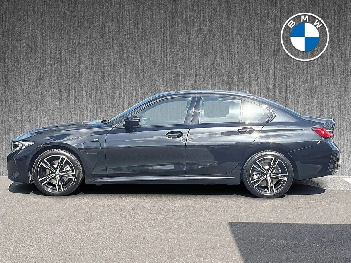 BMW 3-Series 330e M Sport Saloon - Image 3