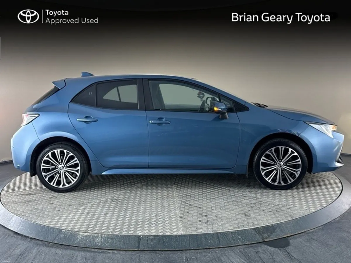 Toyota Corolla HYBRID SOL H/B - Image 3