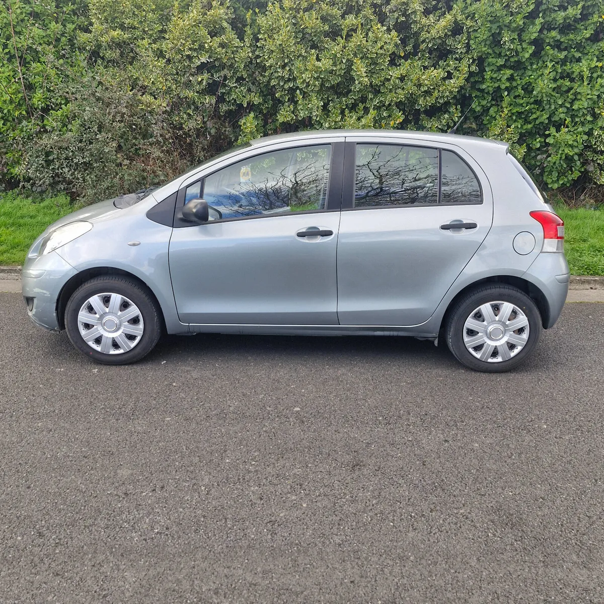 Toyota Yaris Only 119KM NCT 05/2027 - Image 3