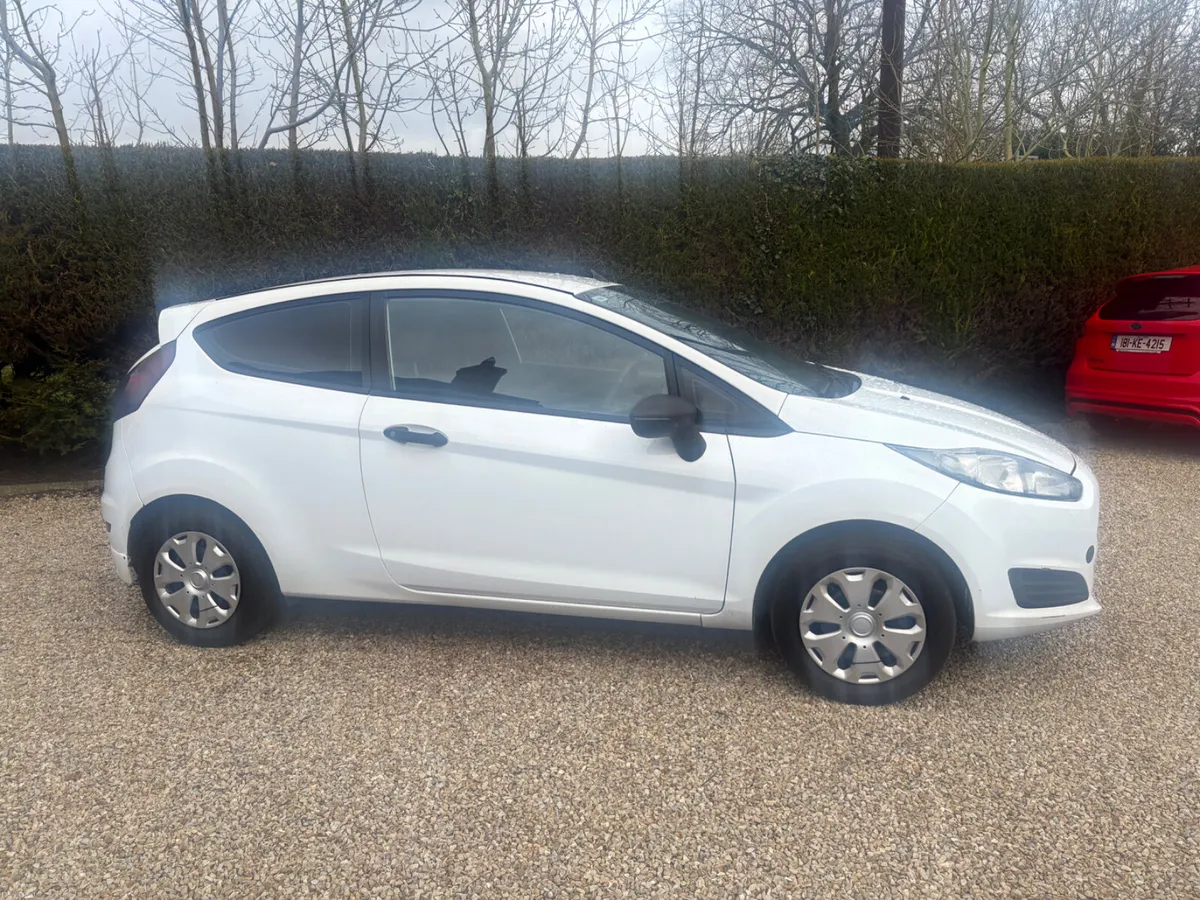 Ford Fiesta 2016, 1.25 petrol - Image 2