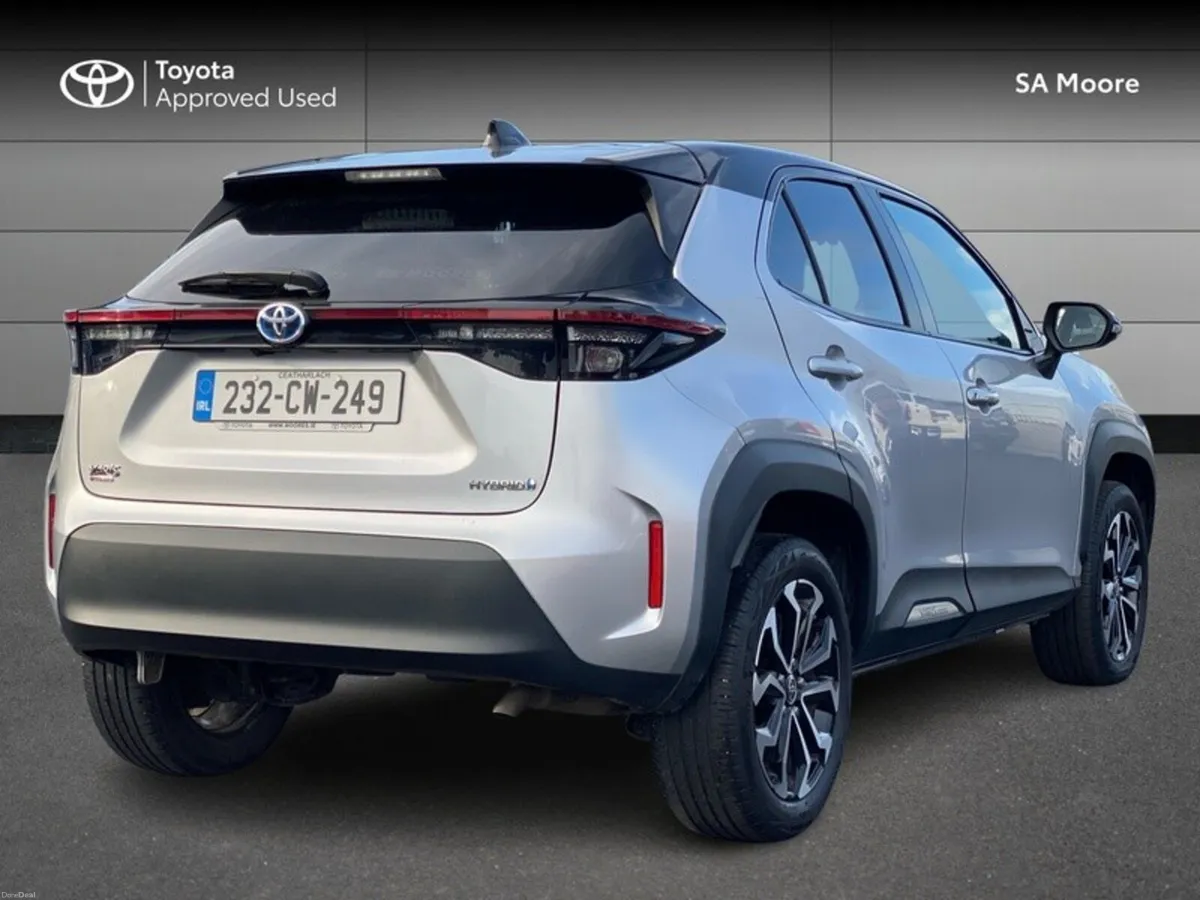 Toyota Yaris Cross LUNA SPORT - Image 2