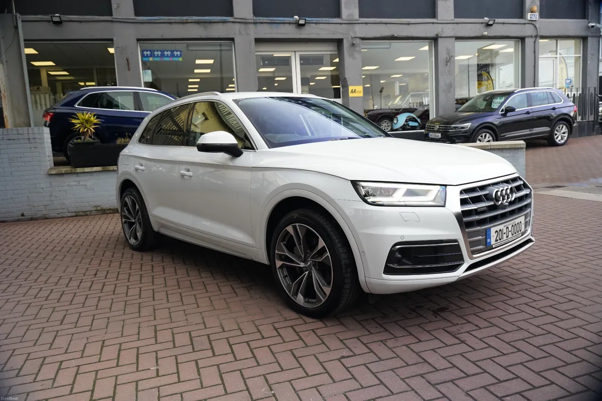2020 AUDI Q5 - Image 1