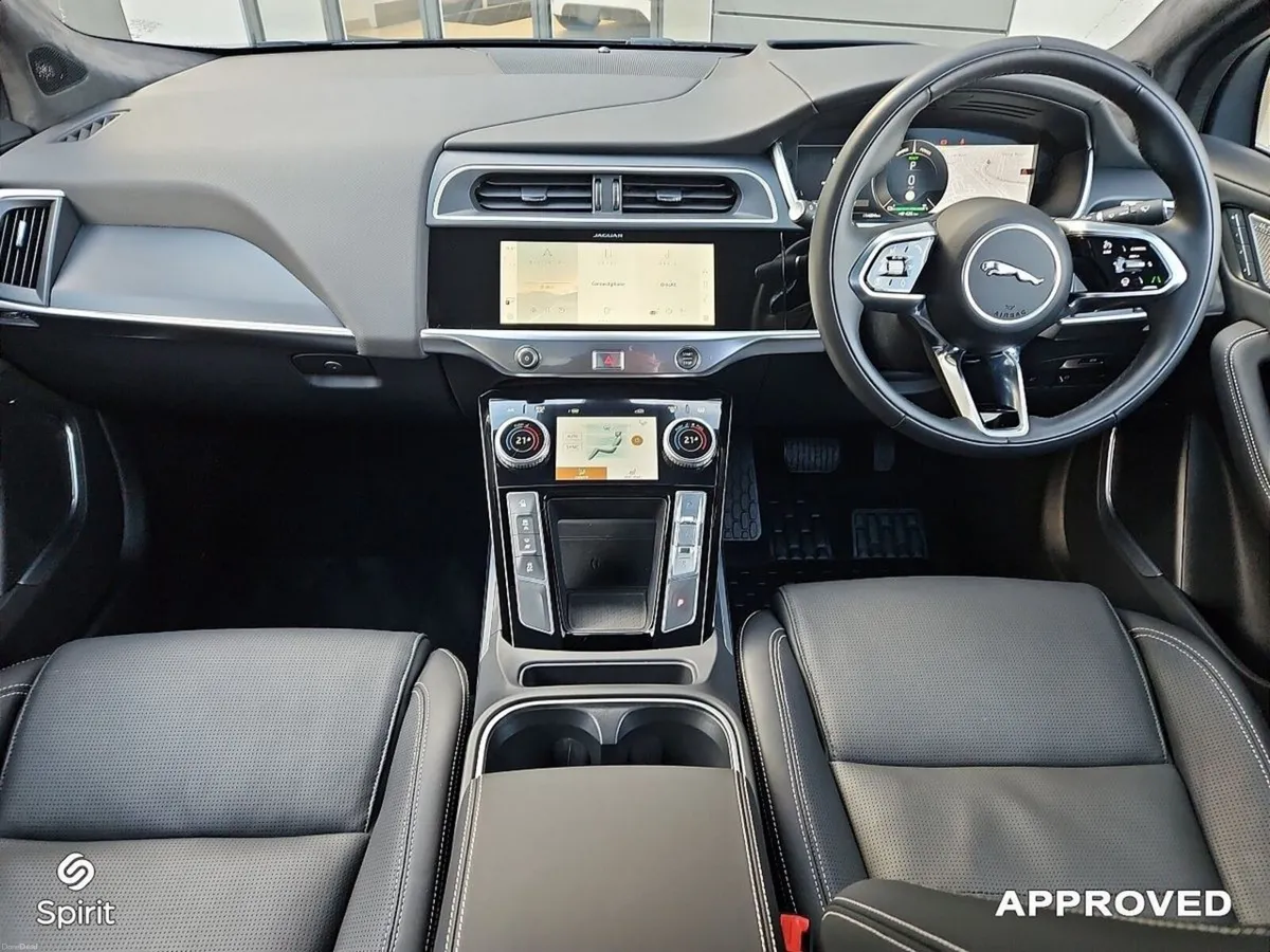 Jaguar I-Pace HSE Black Edition - Image 4