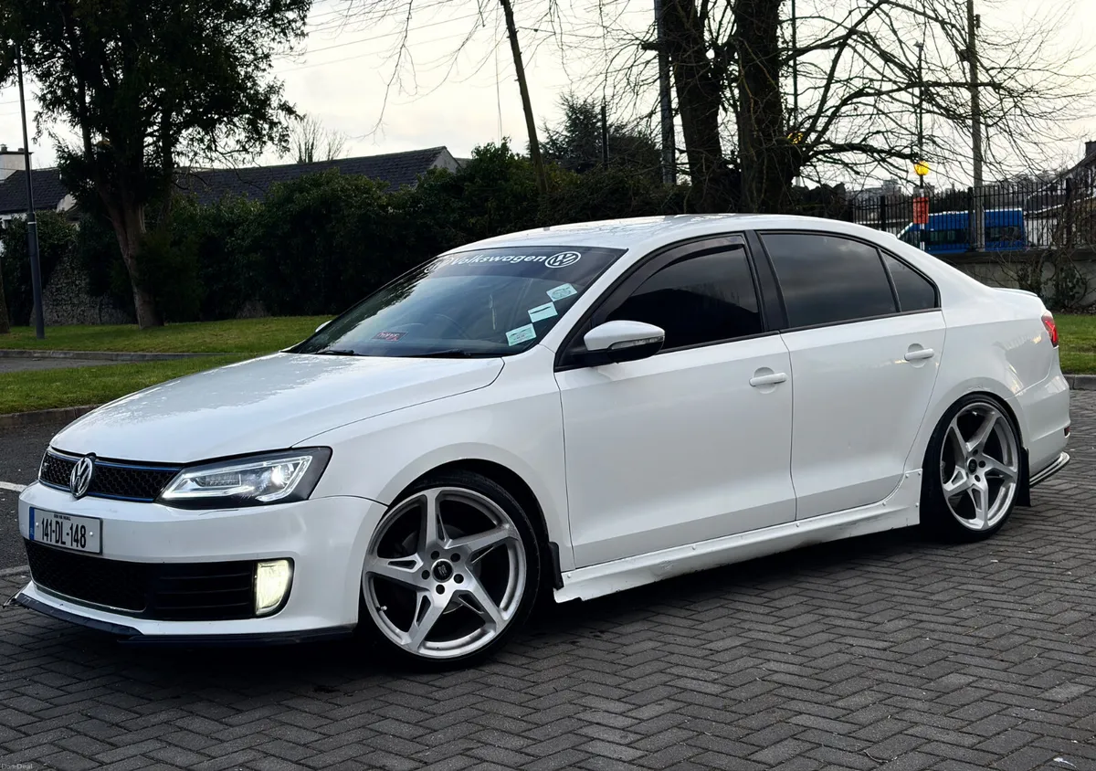 Volkswagen Jetta 2014 1.6 TDI nct 5/26 tax 8/26 - Image 3