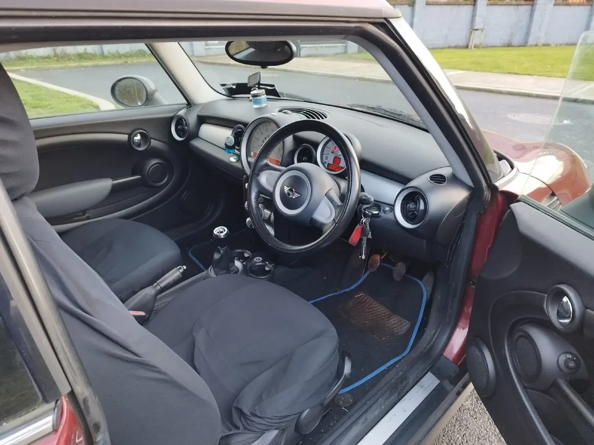 Mini One 2010 - Image 2
