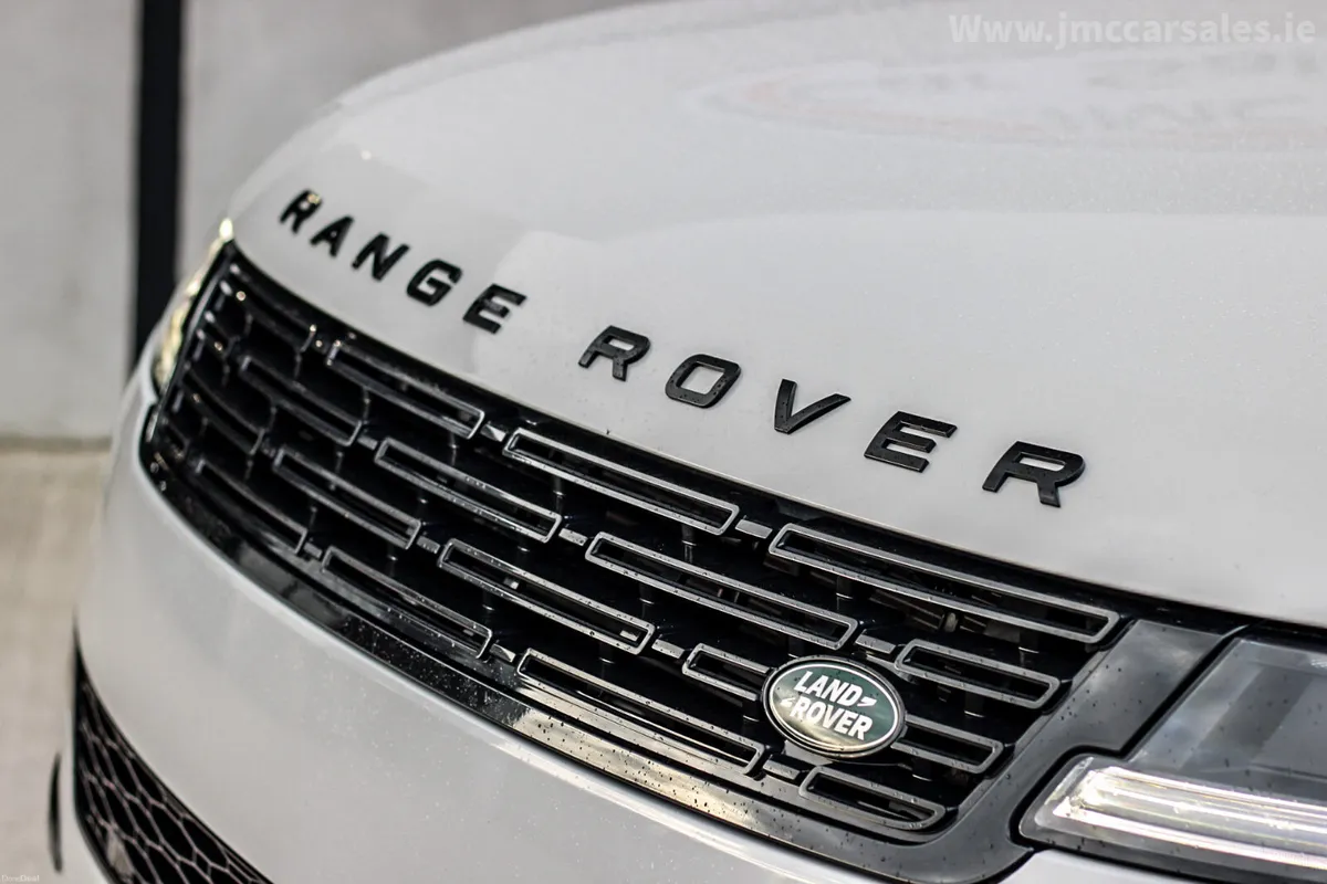 2023 LAND ROVER RANGE ROVER SPORT HSE DYNAMIC - Image 3