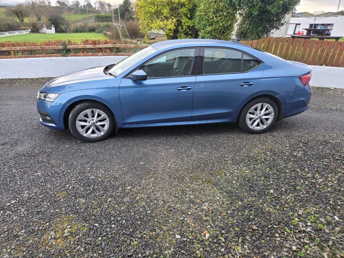 Skoda Octavia Ambition - Image 2