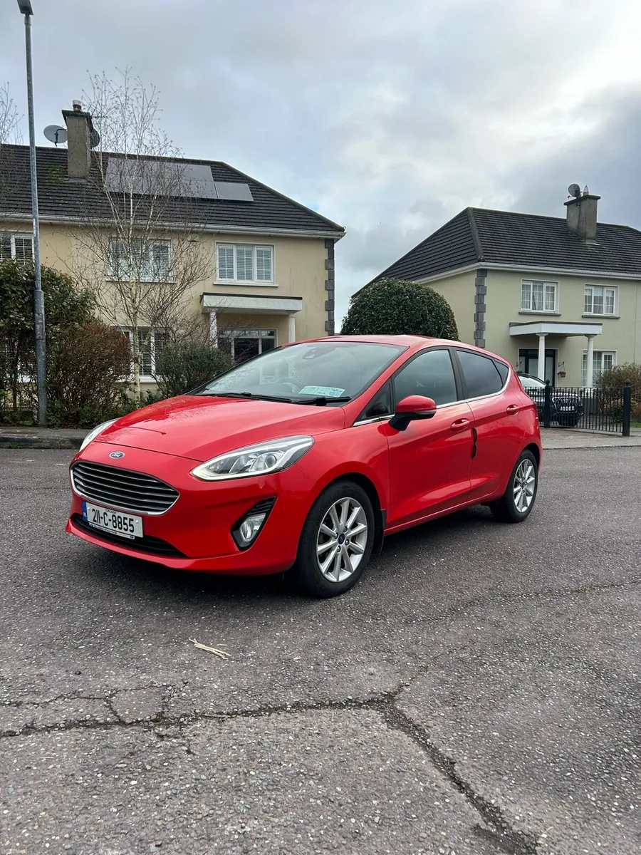 Ford Fiesta Titanium (Low Mileage) - Image 3