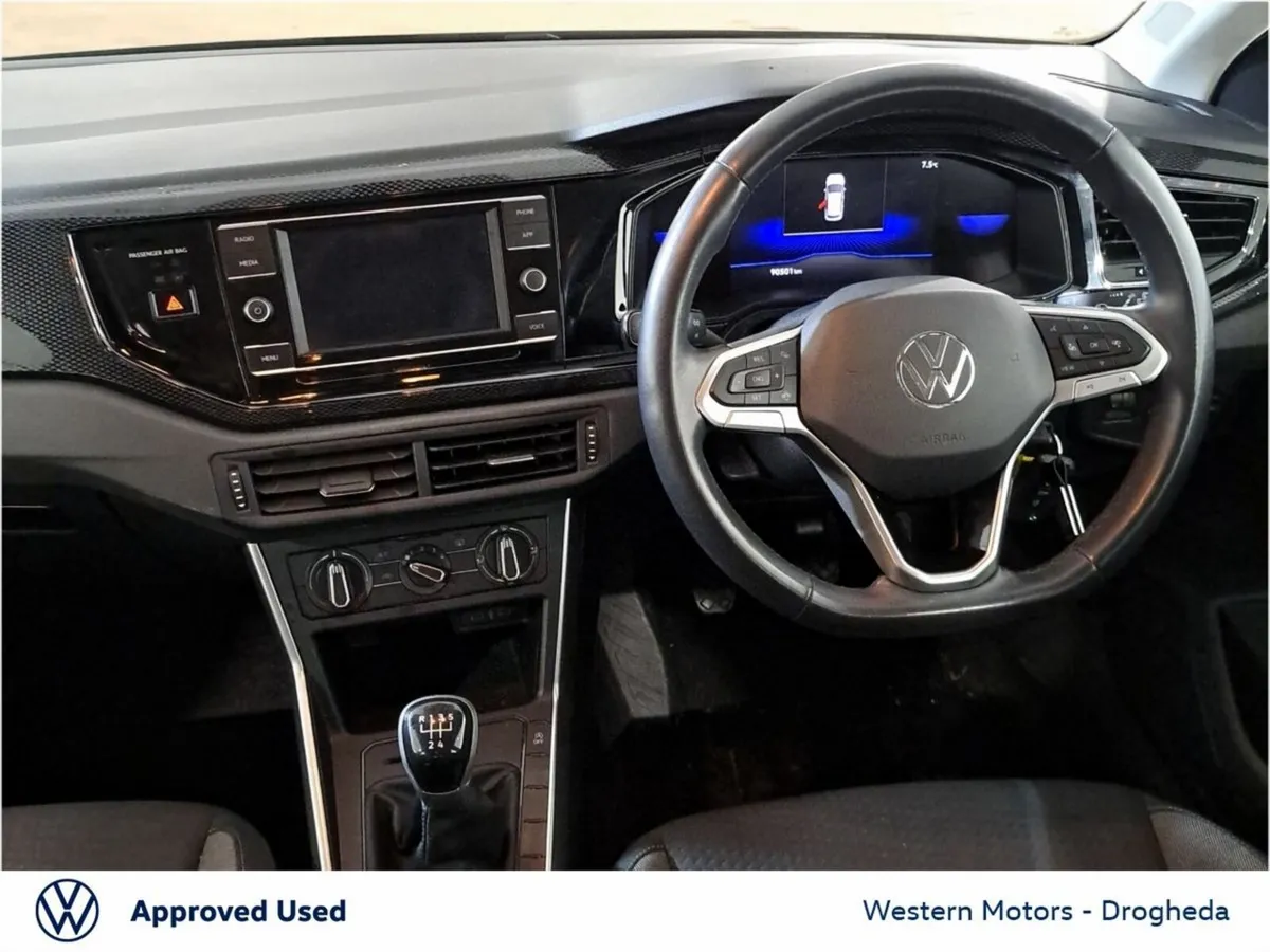 Volkswagen Polo Life 1.0 TSI 95HP - Image 3