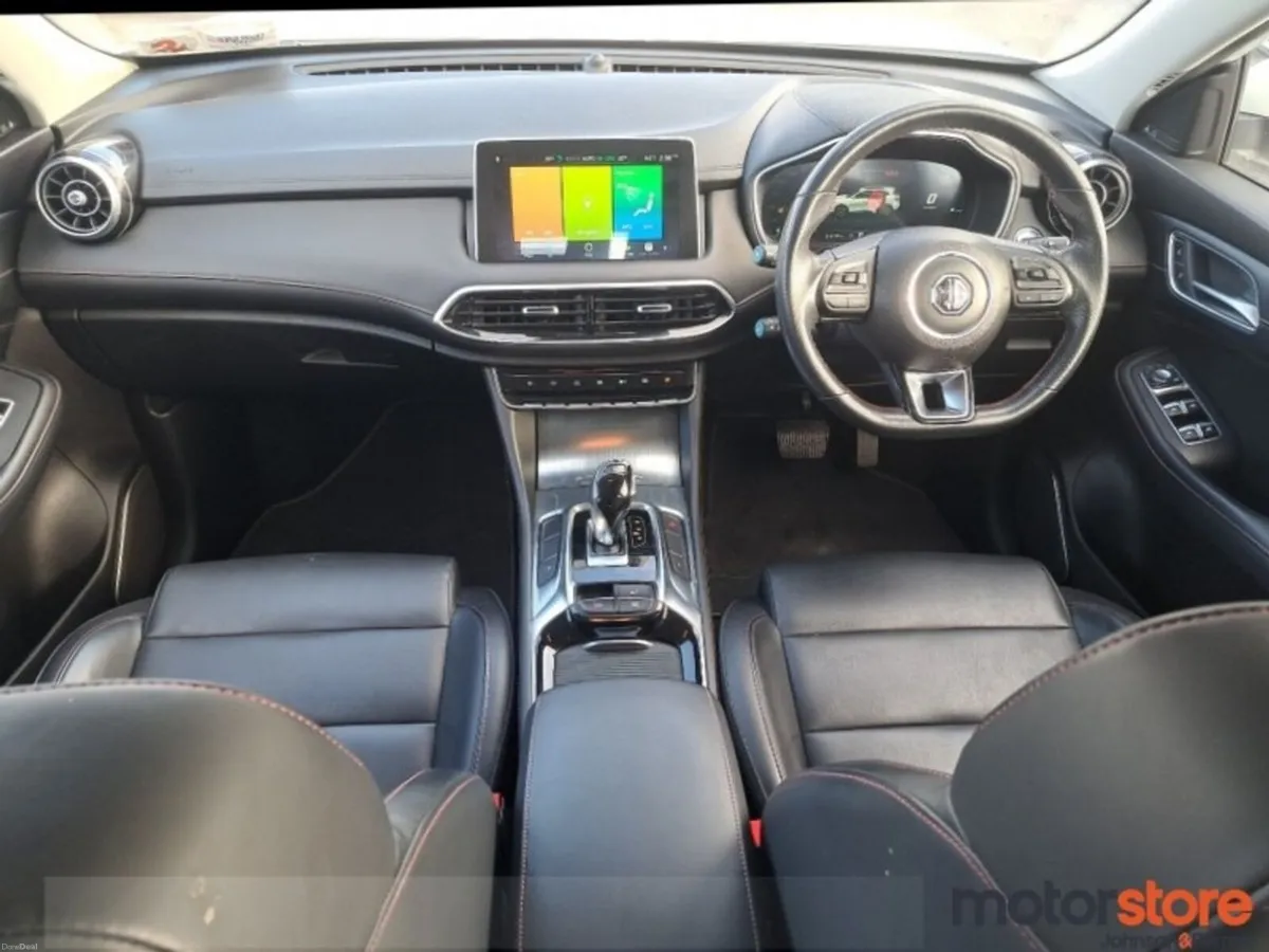 MG HS Plug-in Hybrid Excite **LIKE NEW** - Image 4