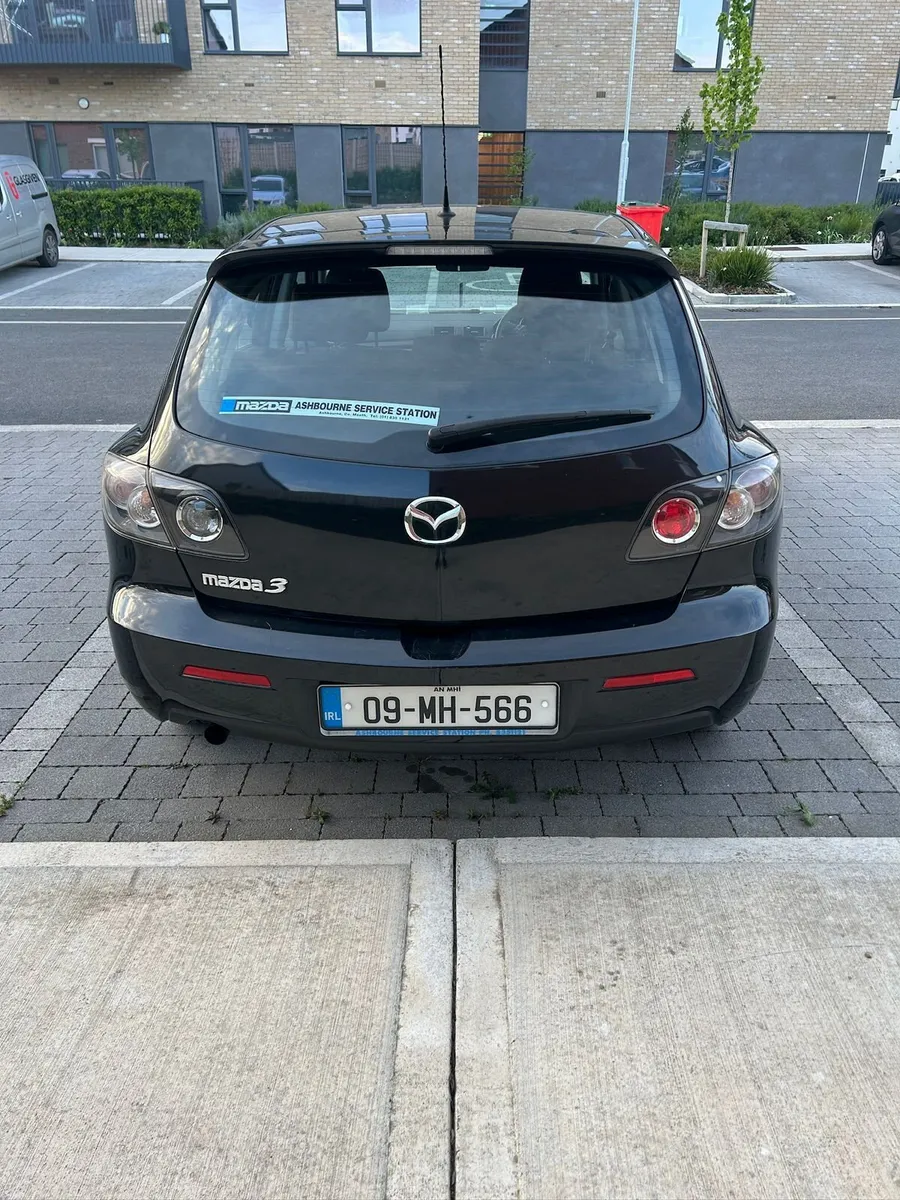 Mazda Mazda3 2009 - Image 1