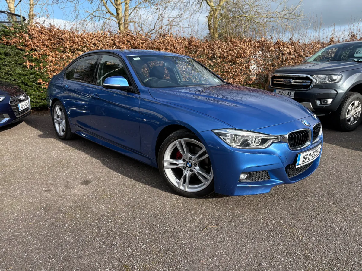 320i M-SPORT AUTO | TINY KMS | STUNNING EXAMPLE - Image 1