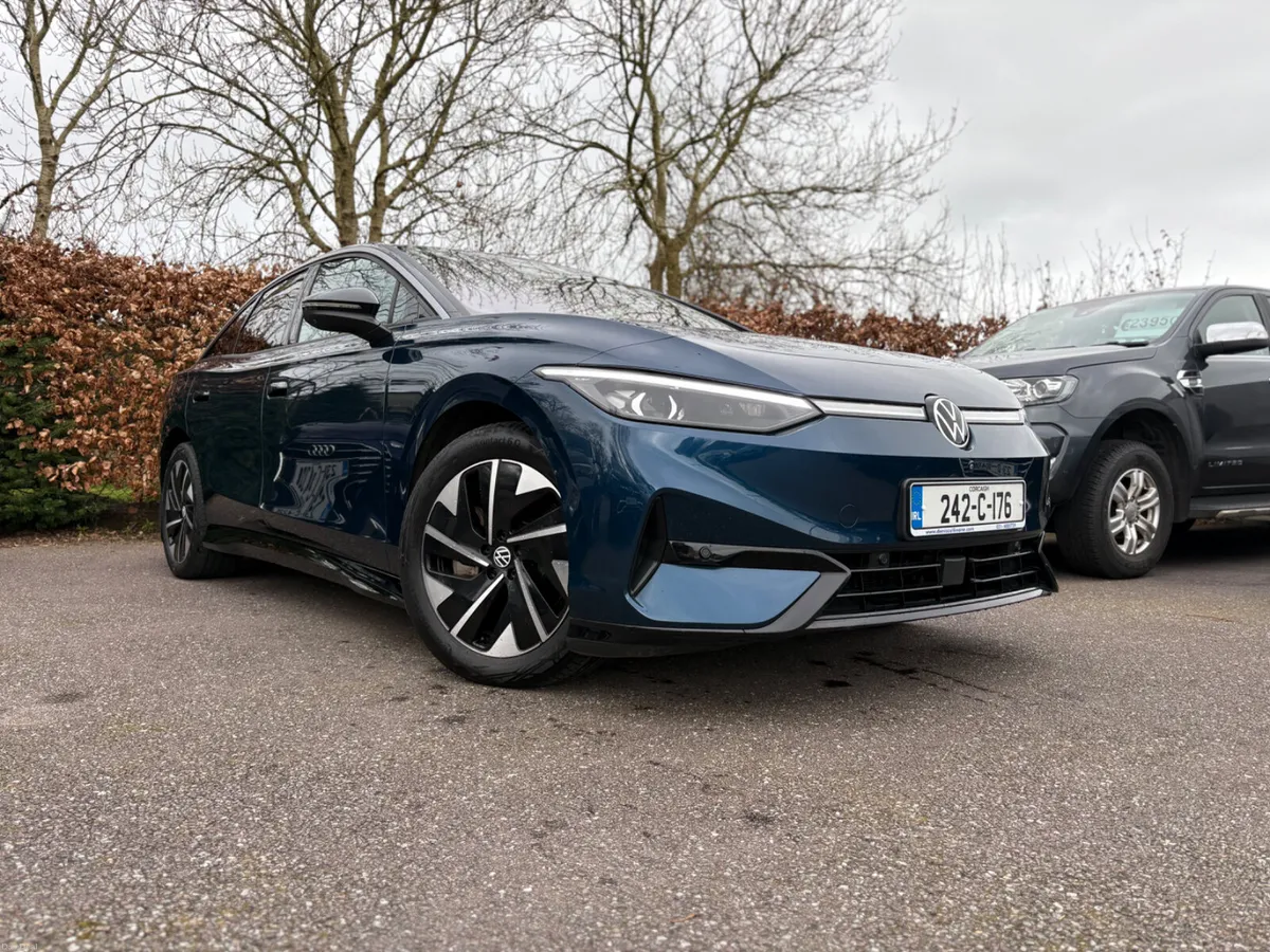 ID7 PRO PLUS | 286BHP | MASSAGE SEATS - Image 3