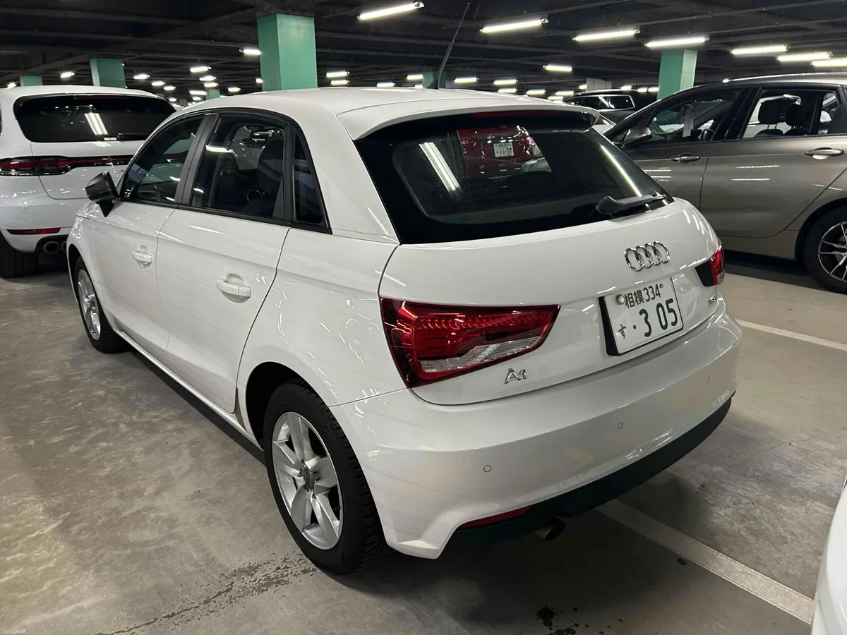 AUID A1 1.0 TFSI AUTO 2015 - Image 2