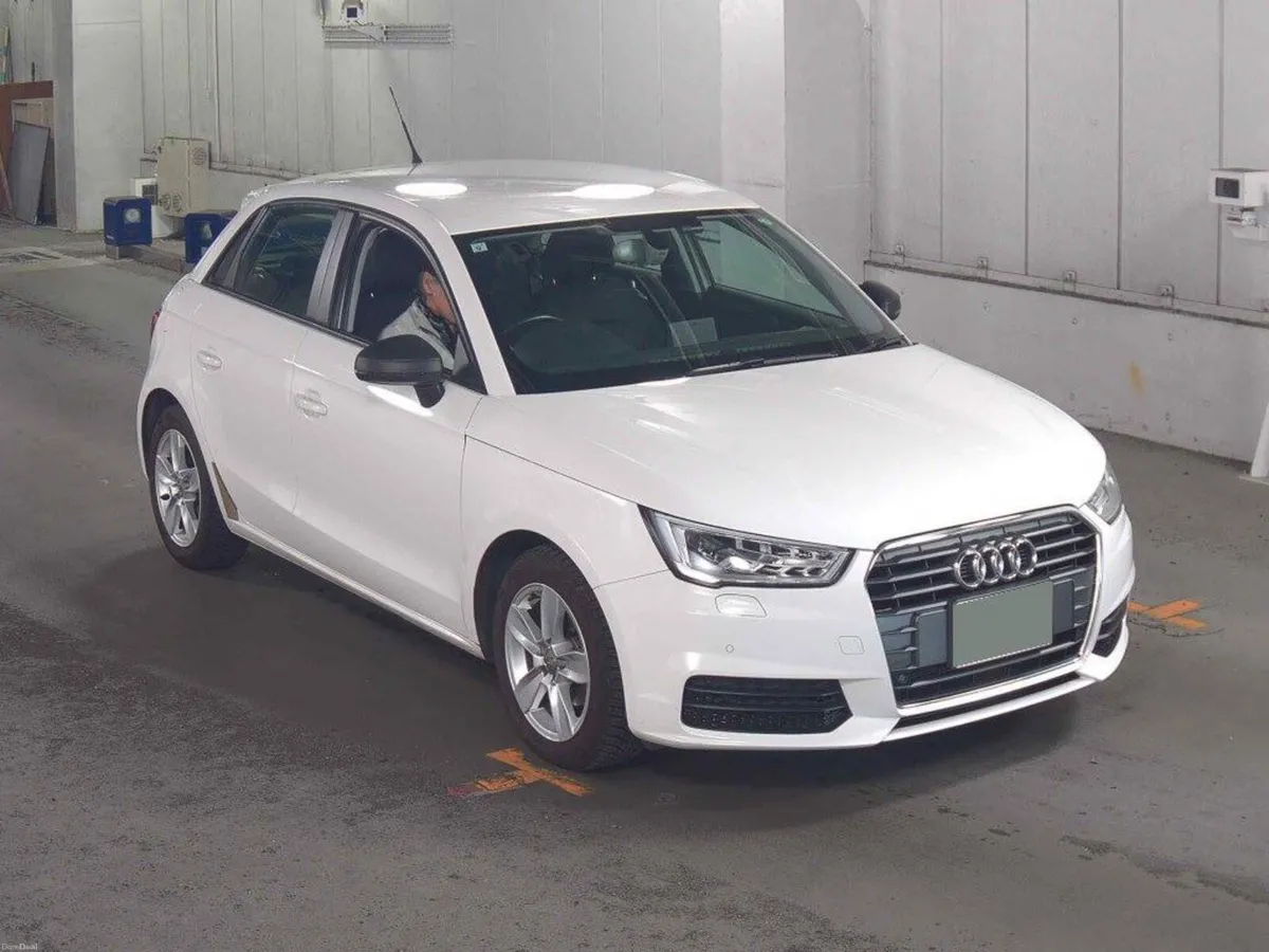 AUID A1 1.0 TFSI AUTO 2015 - Image 3
