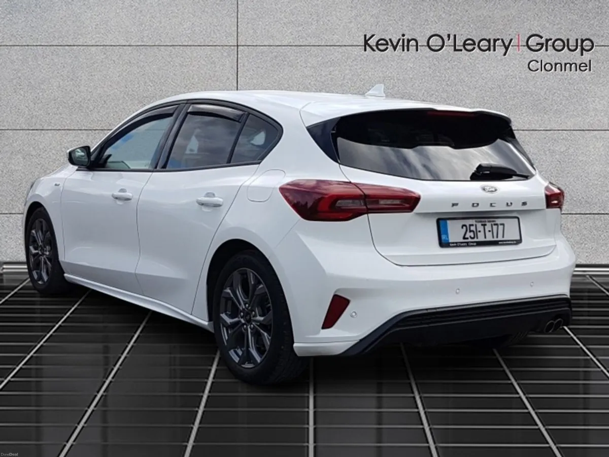 Ford Focus ST-Line X 1.5L EcoBlue 115PS Auto - Image 3