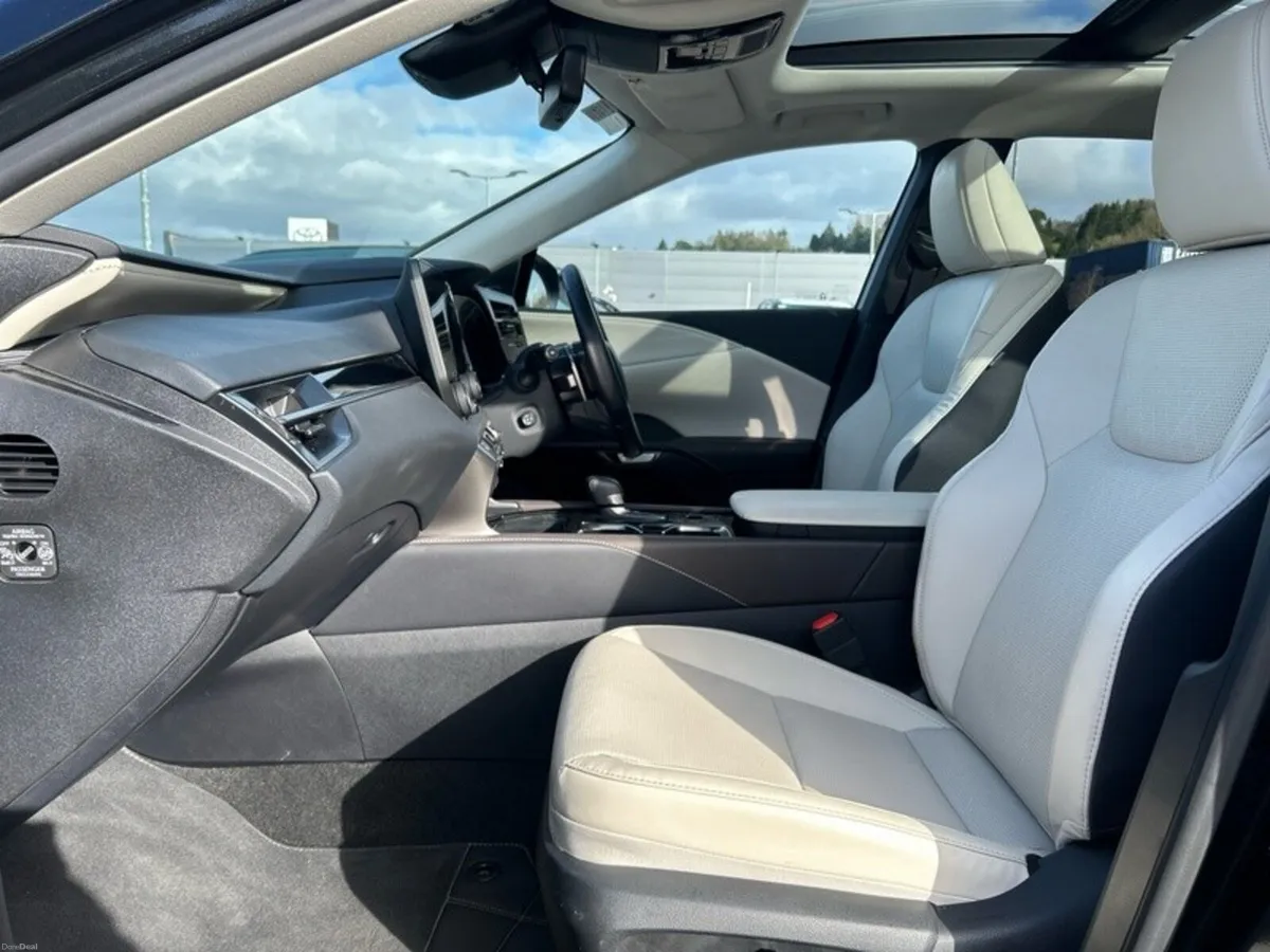 Lexus RX RX 450h+ PHEV LUXURY - Image 2