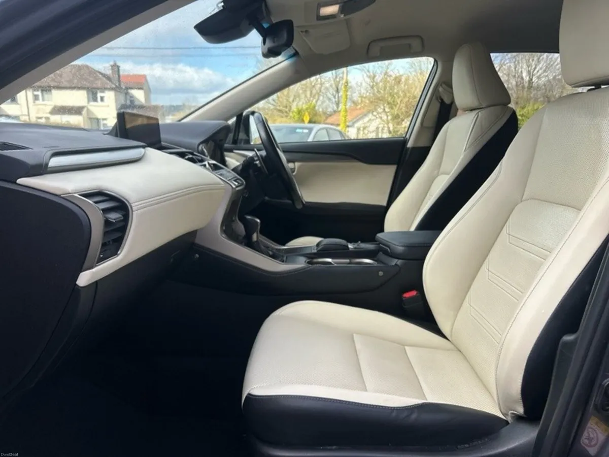 Lexus NX FWD EXECUTIVE - Image 2