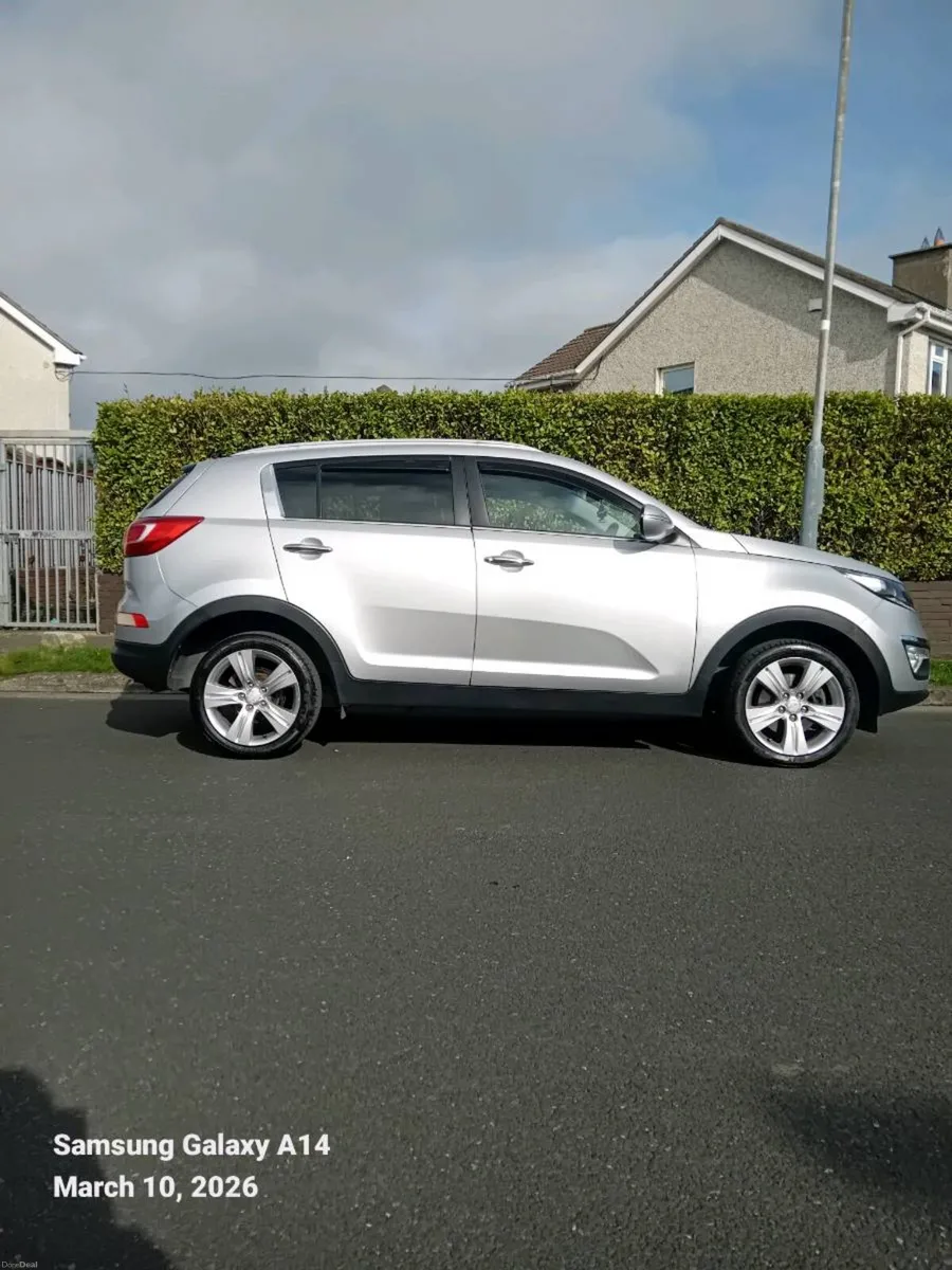 KIA SPORTAGE 1.7 DIESEL NEW NCT - Image 2